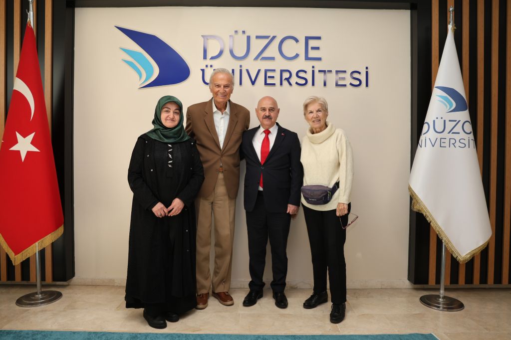 YEŞİLÇAM’IN EFSANESİ DÜZCE’DE EDİZ HUN’DAN ANLAMLI ZİYARET
