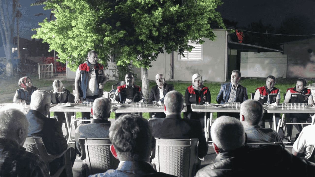 YENİTAŞKÖPRÜ KÖYÜ’NDE ÇİFTÇİ BULUŞMASI GERÇEKLEŞTİRİLDİ