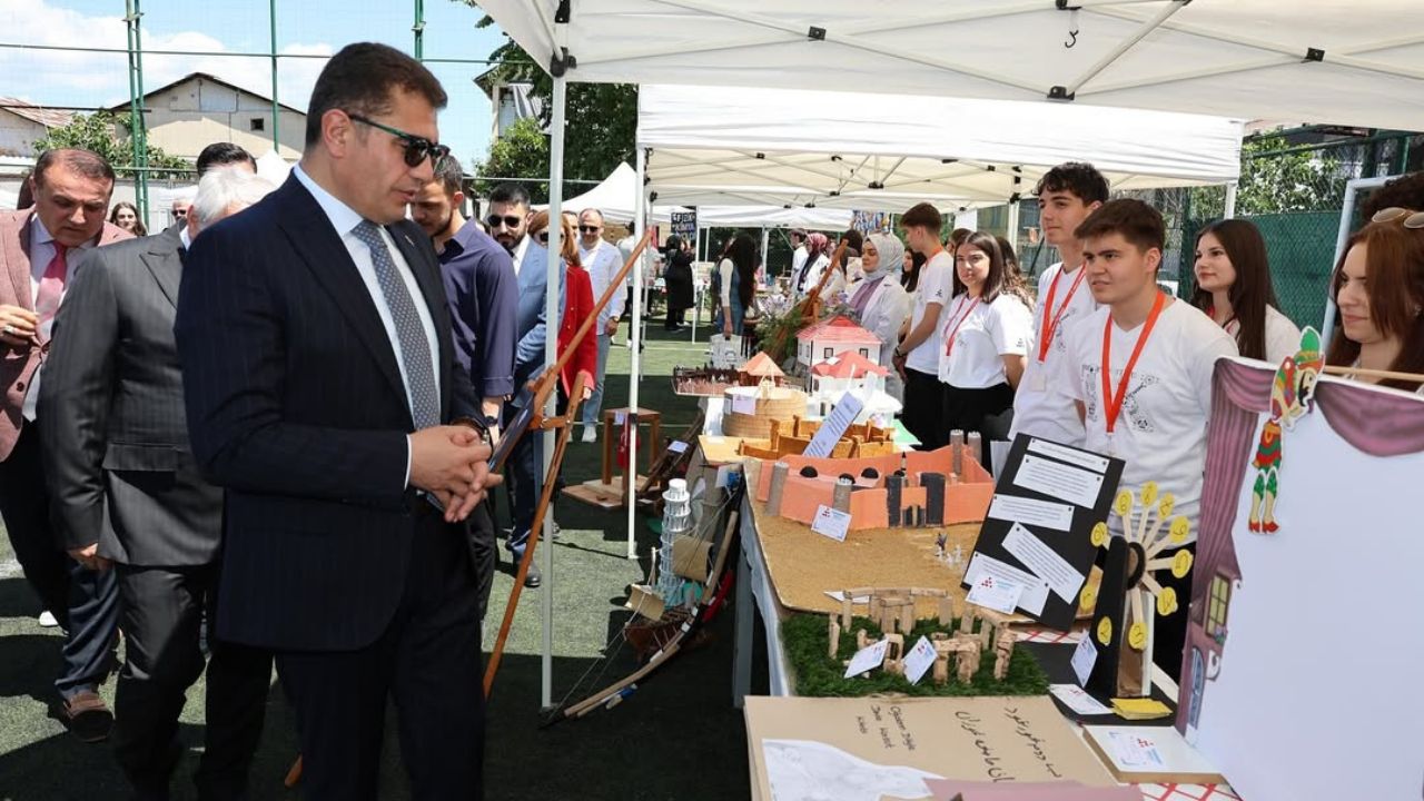 TEKNOKENT MTAL’DE BİLİMLE DOLU BİR GÜN GENÇLERİN HAYALLERİ BİLİM ŞENLİĞİNDE BULUŞTU