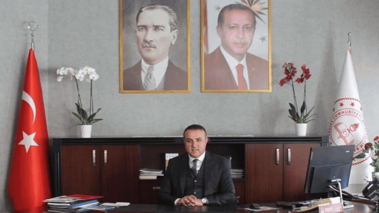 İL MİLLİ EĞİTİM MÜDÜRÜ EMRULLAH AYDIN’DAN 19 MAYIS MESAJI ”GENÇLERİMİZ, CUMHURİYETİMİZİN İKİNCİ YÜZYILININ TEMİNATIDIR”