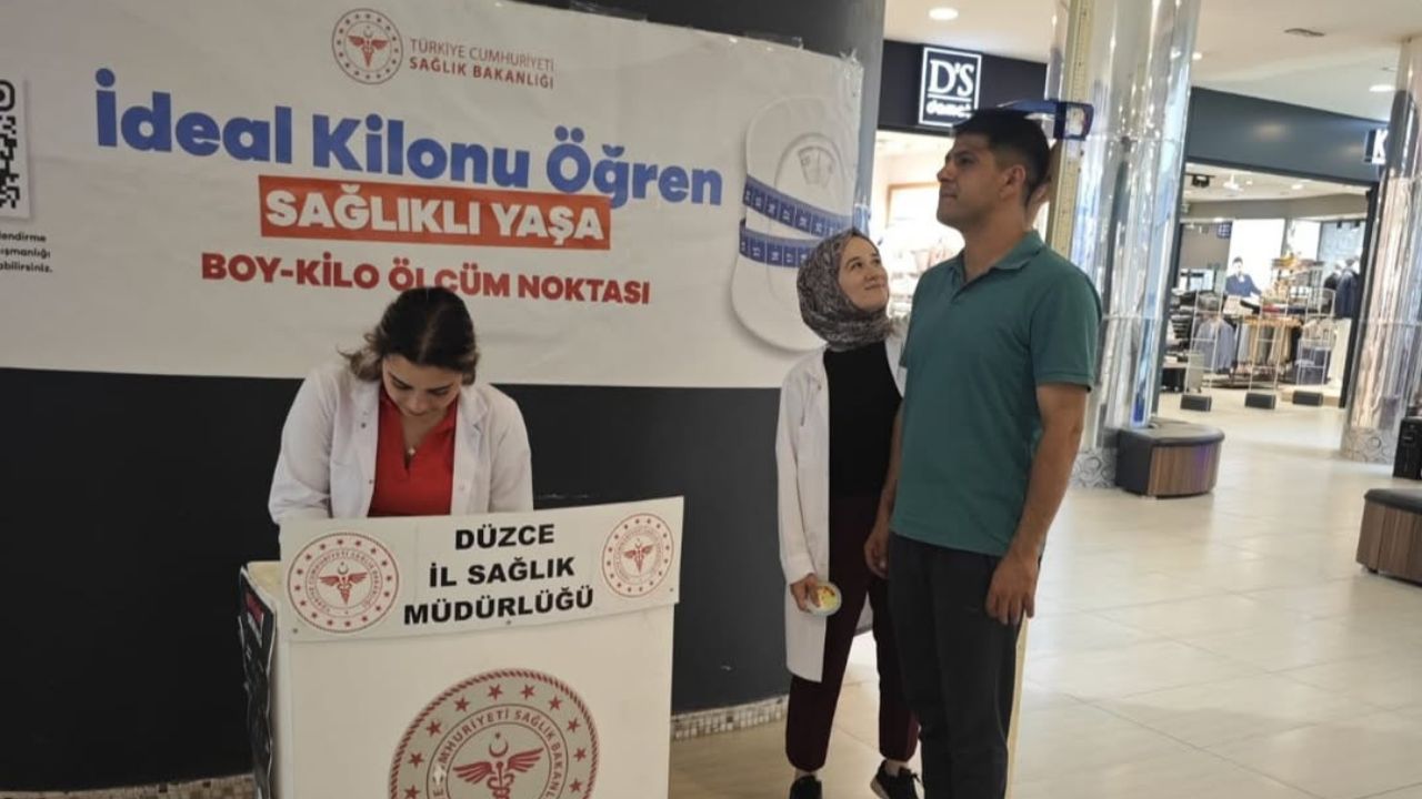 AVM’DE BOY-KİLO ÖLÇÜMÜYLE SAĞLIK TARAMASI
