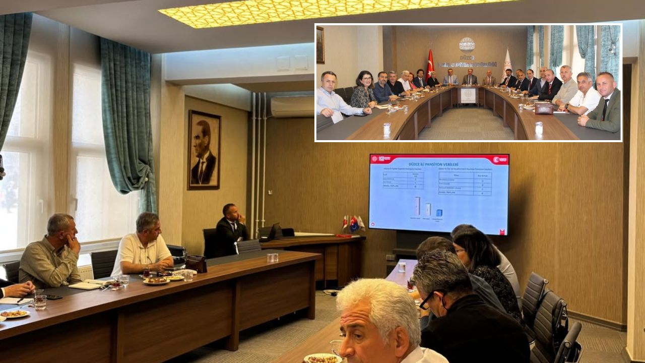 DÜZCE’DE PANSİYONLARA YÖNELİK DENETİM VE BİLGİLENDİRME TOPLANTISI GERÇEKLEŞTİRİLDİ
