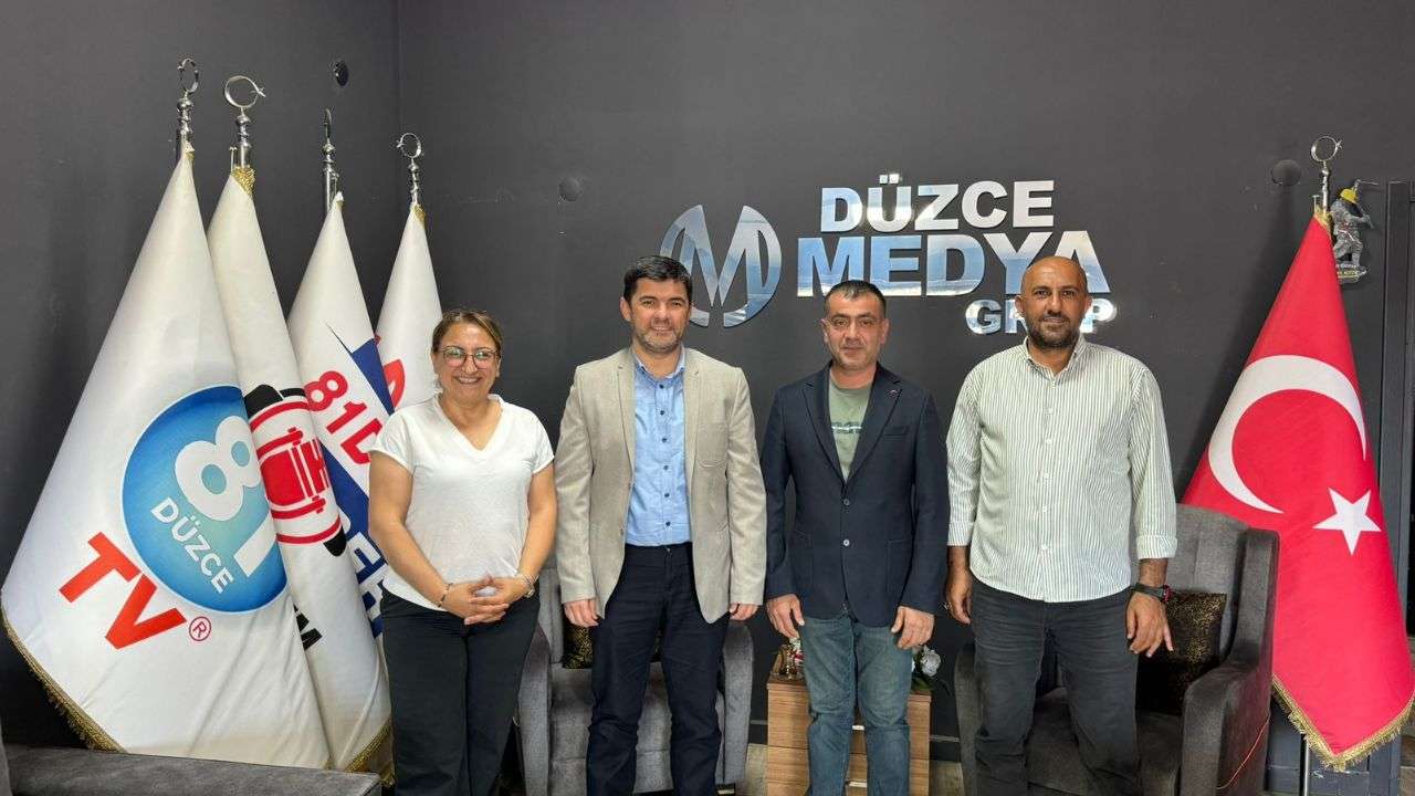 İYİ PARTİ HEYETİNDEN DÜZCE MEDYA GRUP’A ZİYARET