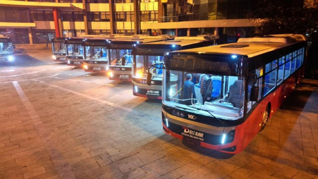 Düzce’de Minibüs Ücretlerindeki Artış Vatandaşları Zorluyor