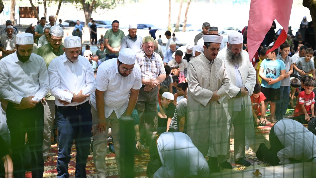Beyköy’de Yağmur Duasında Gönüller Bir Oldu
