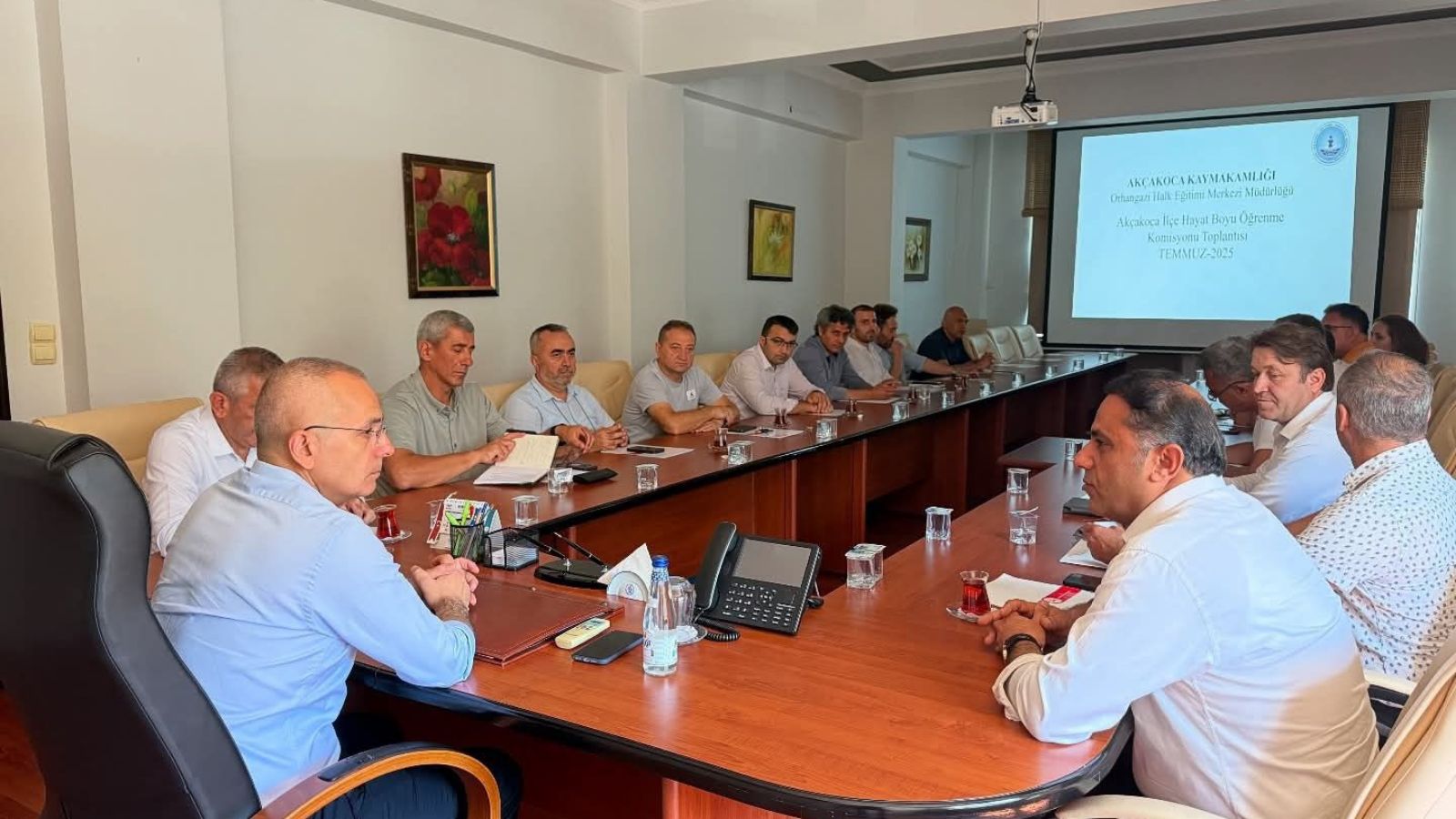 Kaymakam Deniz Pişkin Başkanlığında İlçe Hayat Boyu Öğrenme Komisyonu Toplantısı Gerçekleştirildi