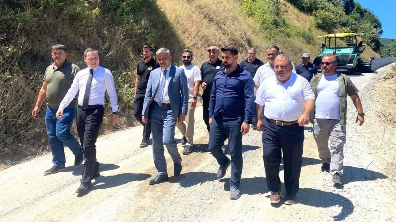Üvezbeli Köyü Kersendüz Mahallesi’nde Sıcak Asfalt Çalışması Yerinde İncelendi