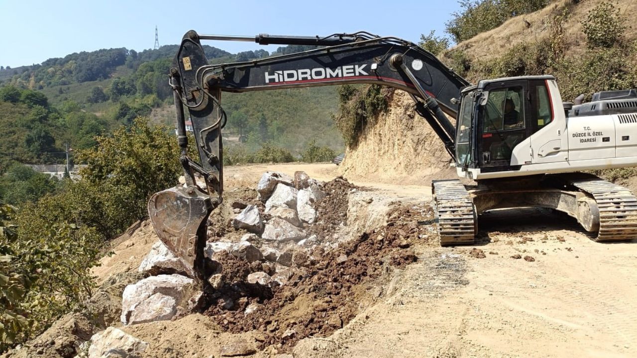 Deredibi Köyü’nde Heyelan Müdahalesi Tamamlandı