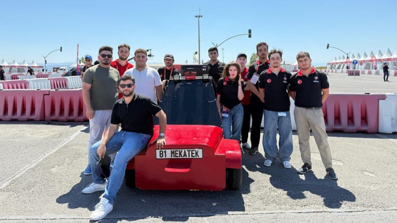 TEKNOFEST’te Düzce Rüzgârı Gençler Finallerde Yarışıyor