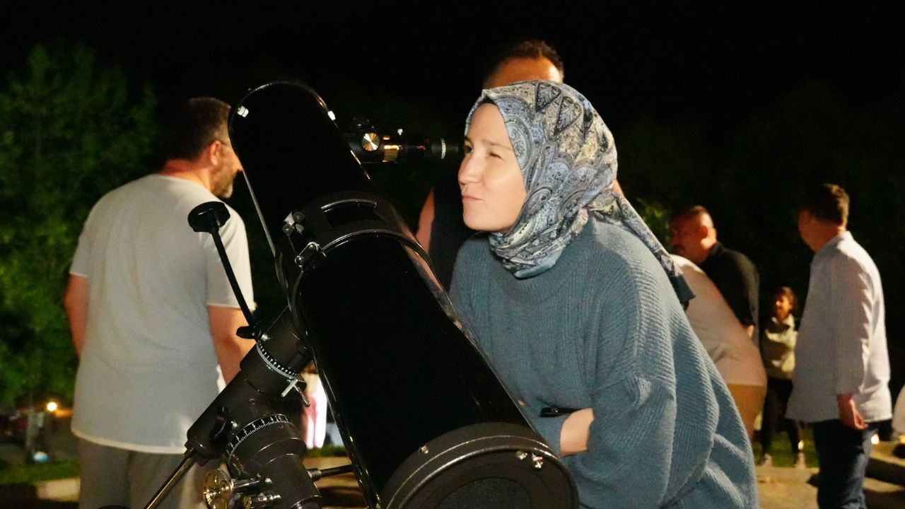 Aydınpınar Şelalesi’nde Perseid Meteor Yağmuru Etkinliği