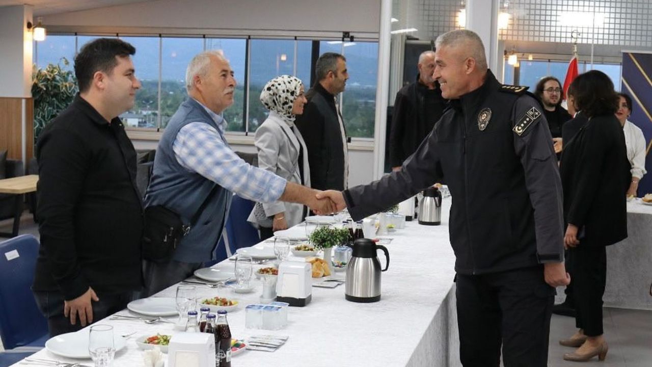 Düzce Emniyeti Gazilerle Aynı Sofrada Buluştu