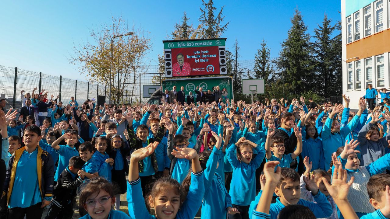”Temiz Şehir Düzce” Kampanyası Okul Buluşmalarıyla Sürüyor