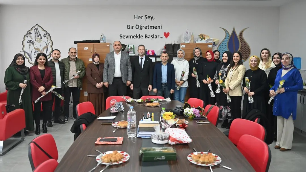 Beyköy Belediye Başkanı Fatih Ocak’tan Öğretmenler Günü Ziyaretleri