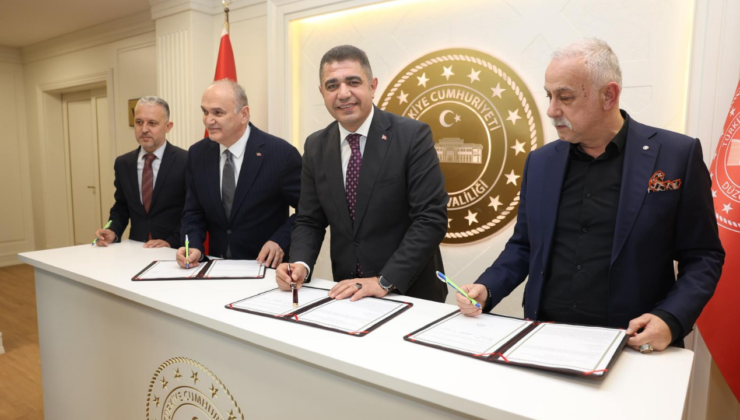 Çiftlik Köyü’ne Yeni Sağlık Yatırımı: Aile Sağlığı Merkezi İçin İmzalar Atıldı