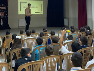 Akçakoca’da Öğrencilere “Postür, Fiziksel Aktivite ve Akran Zorbalığı” Eğitimi
