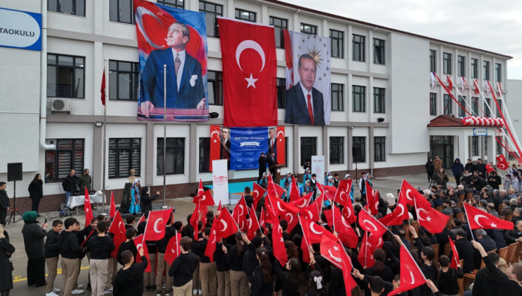 İsmetpaşa Ortaokulu Yeni Binasına Kavuştu: 24 Derslikli Okul Törenle Açıldı