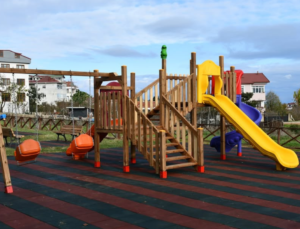 Orhangazi Mahallesi’nde Atıl Alan Sosyal Yaşam Alanına Dönüştürüldü