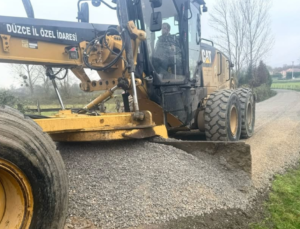 Gümüşova Yeşilyayla Köyü’nde Yol Bakım Çalışmaları Tamamlandı