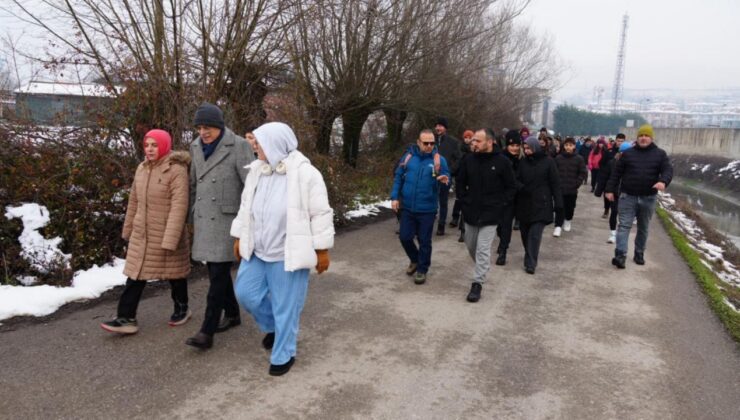 “Tatilin Ritmi, Sporun Gücü” Kapsamında Düzce’de Doğa Yürüyüşü Düzenlendi