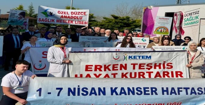 Çilimli’de Kanser ve Kalp Sağlığı İçin Farkındalık Yürüyüşü Düzenlendi